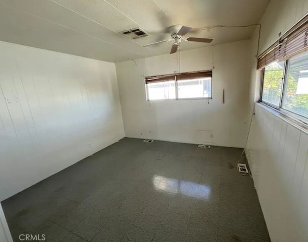 1895 W Devonshire Ave Space 42 42, Hemet, CA 92545