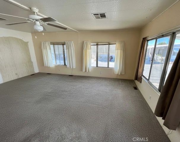 1895 W Devonshire Ave Space 42 42, Hemet, CA 92545