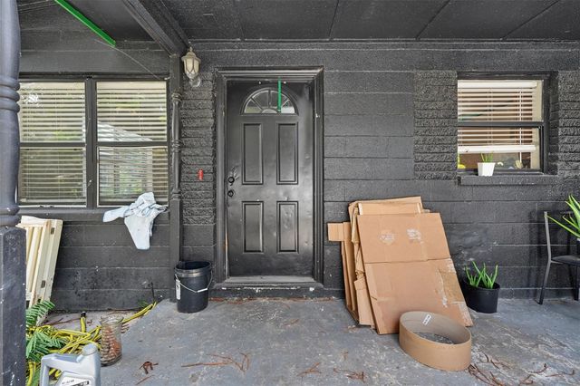 1803 E BOUGAINVILLEA AVENUE, Tampa, FL 33612