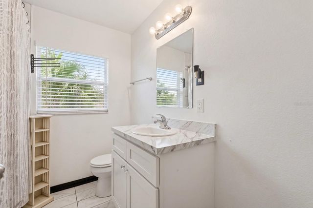 1803 E BOUGAINVILLEA AVENUE, Tampa, FL 33612