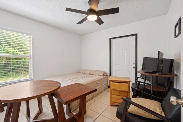 1803 E BOUGAINVILLEA AVENUE, Tampa, FL 33612