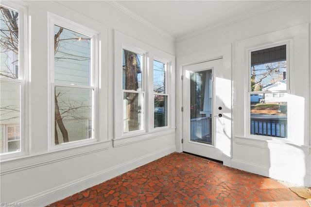 803 Madison Avenue, Winston-salem, NC 27103