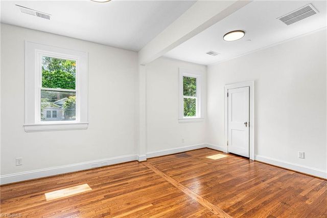 803 Madison Avenue, Winston-salem, NC 27103