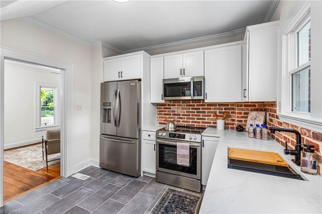 803 Madison Avenue, Winston-salem, NC 27103