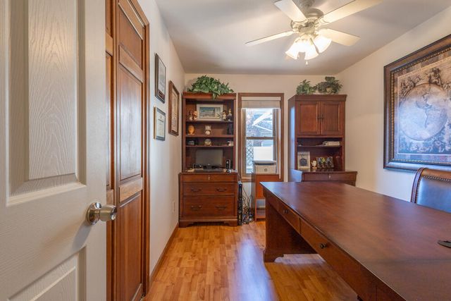 257 Pineview Lane, Valparaiso, IN 46383