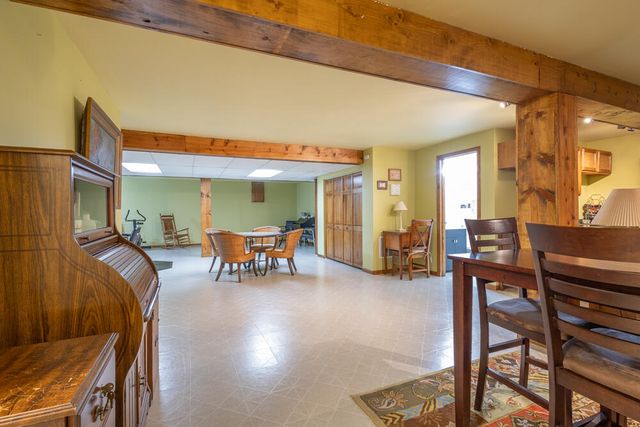 257 Pineview Lane, Valparaiso, IN 46383