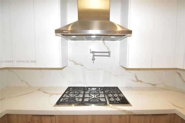 7560 SW 56th Ct, Miami, FL 33143