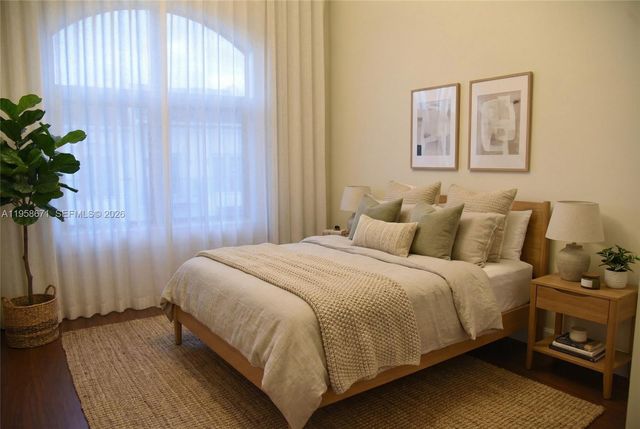 7560 SW 56th Ct, Miami, FL 33143