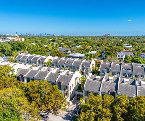 7560 SW 56th Ct, Miami, FL 33143