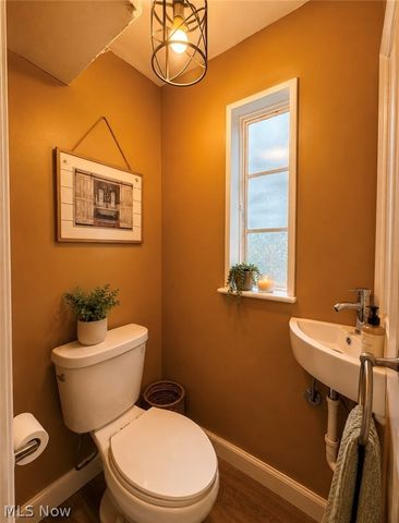 1948 Revere Road, Cleveland Heights, OH 44118