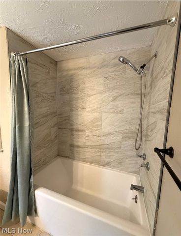 1948 Revere Road, Cleveland Heights, OH 44118