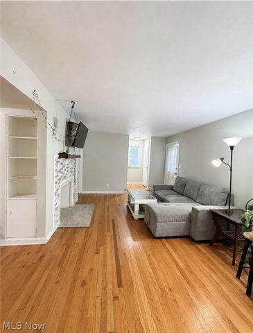 1948 Revere Road, Cleveland Heights, OH 44118