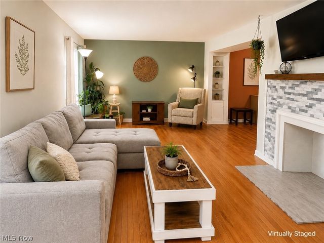 1948 Revere Road, Cleveland Heights, OH 44118