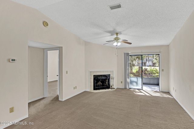 7623 BAYMEADOWS Circle 2024, Jacksonville, FL 32256