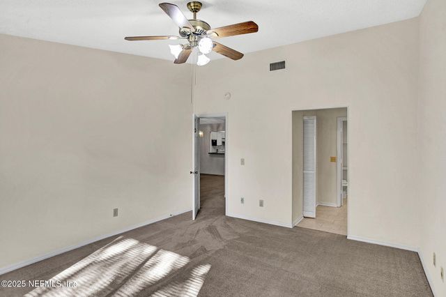 7623 BAYMEADOWS Circle 2024, Jacksonville, FL 32256