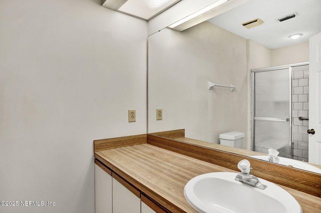 7623 BAYMEADOWS Circle 2024, Jacksonville, FL 32256