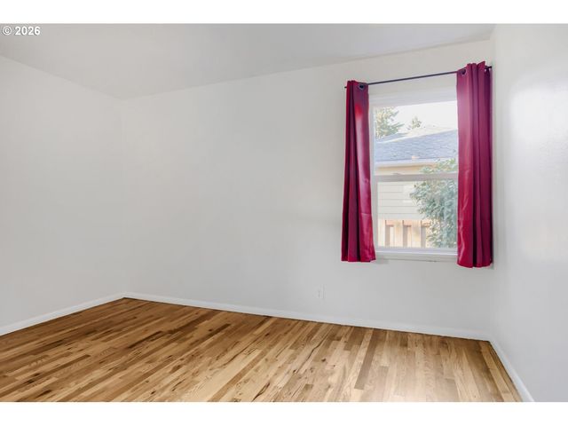 1147 Se 174TH Ave, Portland, OR 97233