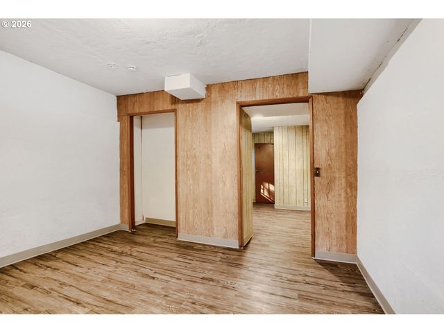 1147 Se 174TH Ave, Portland, OR 97233