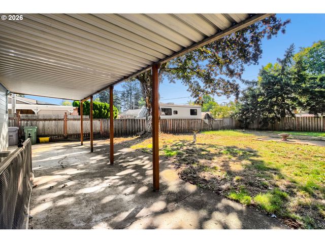 1147 Se 174TH Ave, Portland, OR 97233