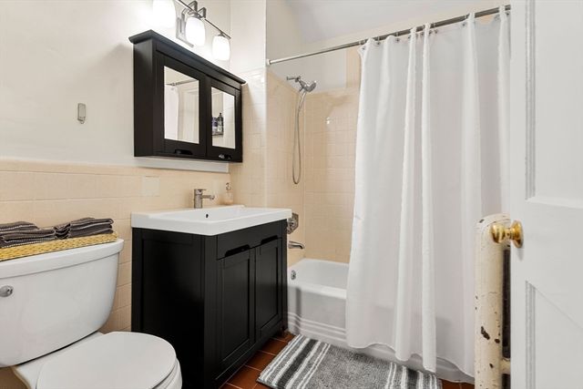 3 Upland Road 2, Brookline, MA 02445