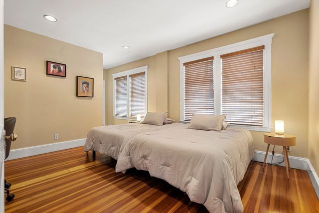 3 Upland Road 2, Brookline, MA 02445