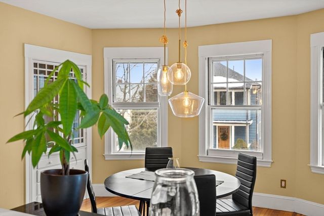 3 Upland Road 2, Brookline, MA 02445