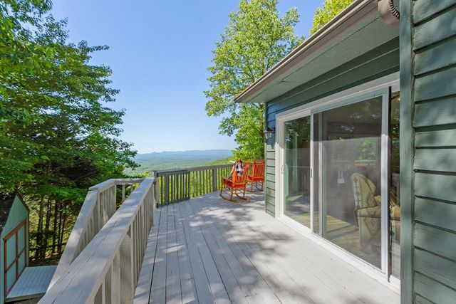 124 U Drive Road, Murphy, NC 28906