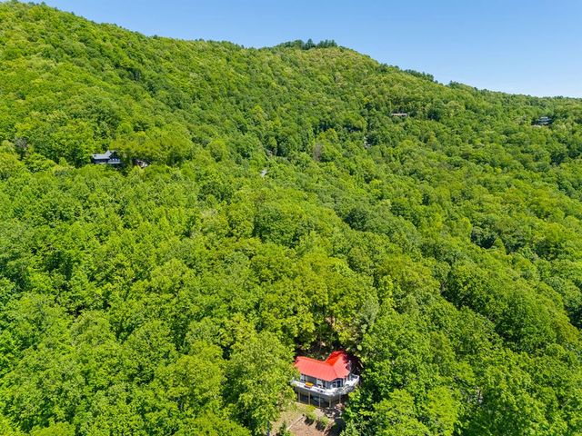 124 U Drive Road, Murphy, NC 28906