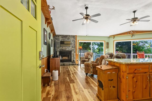 124 U Drive Road, Murphy, NC 28906