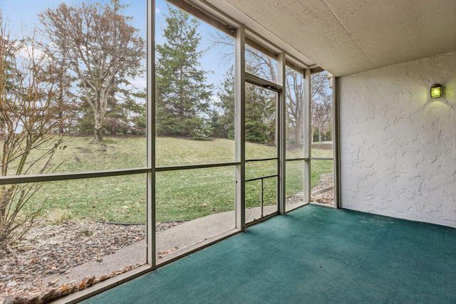7238 Lewis Ridge Parkway, Edina, MN 55439