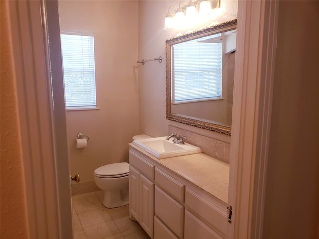 6219 Penrose Avenue, Dallas, TX 75214