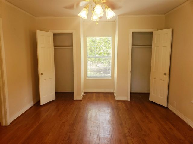 6219 Penrose Avenue, Dallas, TX 75214