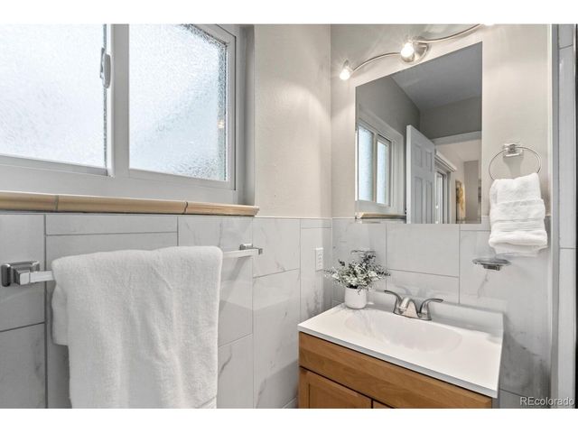 12274 W Tennessee Ave, Lakewood, CO 80228