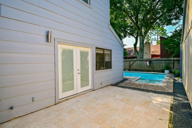 12800 Briar Forest Drive 138, Houston, TX 77077