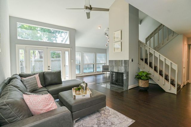 12800 Briar Forest Drive 138, Houston, TX 77077