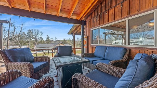 19724 Waldon Road, Rogers, AR 72756