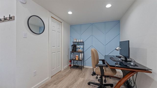 19724 Waldon Road, Rogers, AR 72756