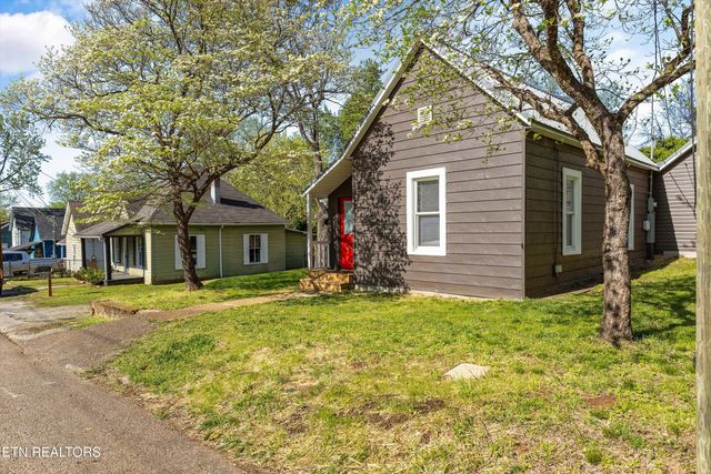 2214 Lincoln St, Knoxville, TN 37920