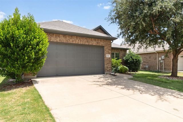 11528 Emory Trail, Fort Worth, TX 76244