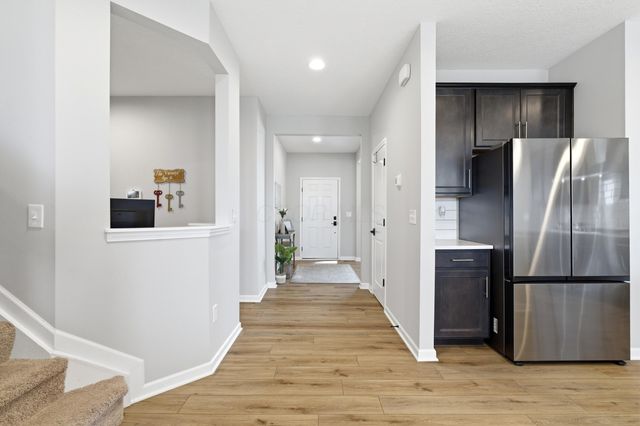 749 Peacock Drive, Sunbury, OH 43074