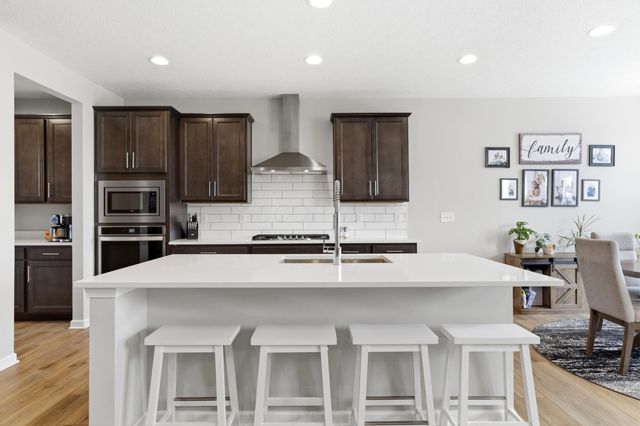 749 Peacock Drive, Sunbury, OH 43074