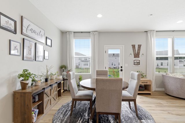 749 Peacock Drive, Sunbury, OH 43074