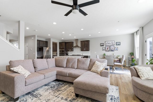 749 Peacock Drive, Sunbury, OH 43074