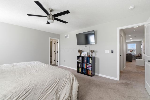 749 Peacock Drive, Sunbury, OH 43074