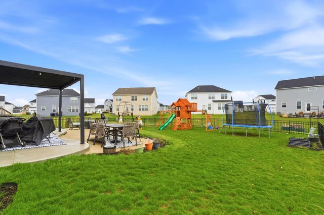 749 Peacock Drive, Sunbury, OH 43074