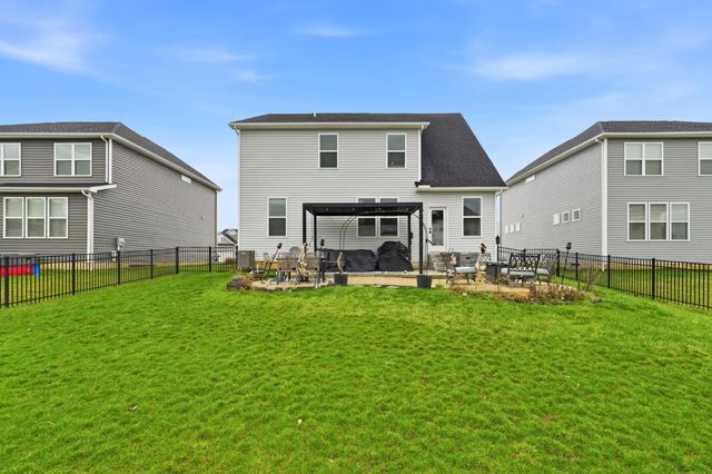 749 Peacock Drive, Sunbury, OH 43074