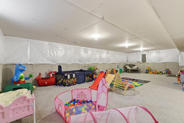 749 Peacock Drive, Sunbury, OH 43074