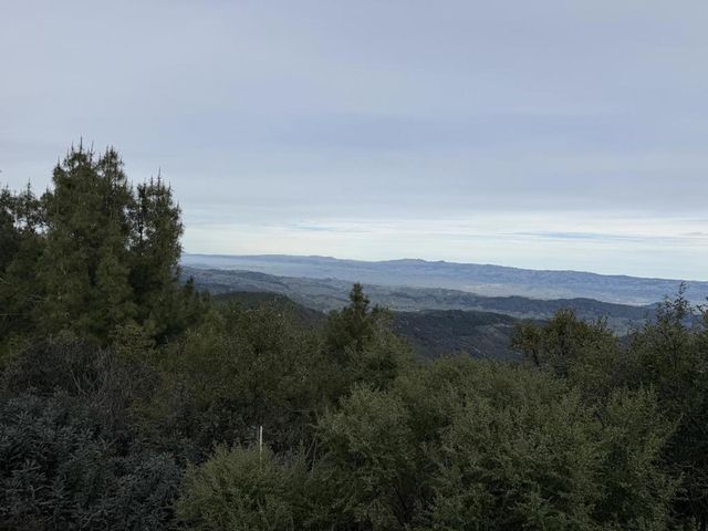 924 Croy Ridge Road, Gilroy, CA 95020