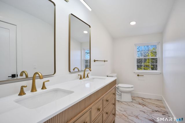 30 Highland Avenue, Redding, CT 06896