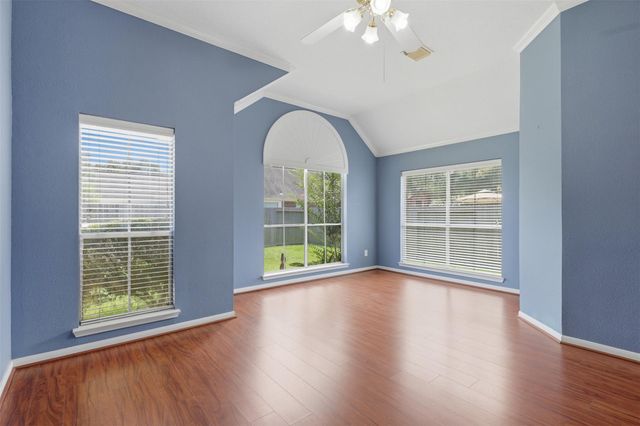 3503 Endicott Lane, Pearland, TX 77584
